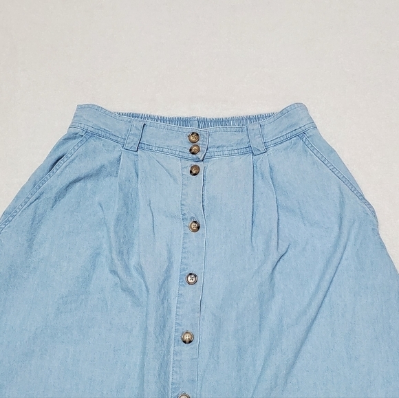 Vintage Cabin Creek Boho Light Wash High Waisted Pleated Button Chambray Skirt - Picture 5 of 11